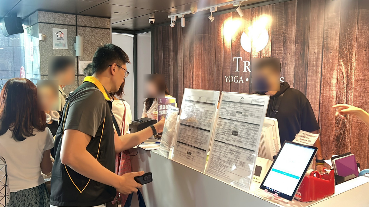 台北市府體育局及法務局消保官，於9月24日前往TRUE YOGA台北小巨蛋館了解營運情形。20250924（圖／台北市府法務局）