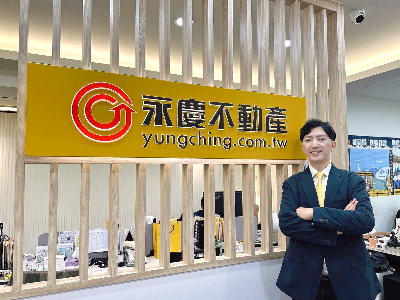 菁英店長不戀棧職位 譚隆華加盟永慶不動產 單月業績衝400萬 232 CNEWS195251001a01