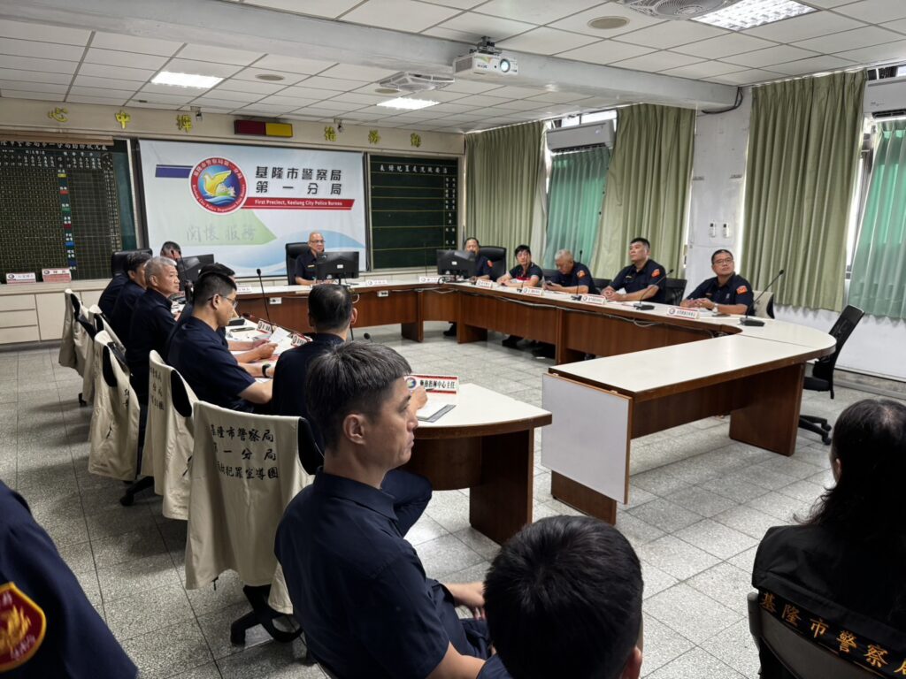 基警第一分局迎接十月慶典 實施丕基演習加強駐地安維 9 %E4%B8%80 4