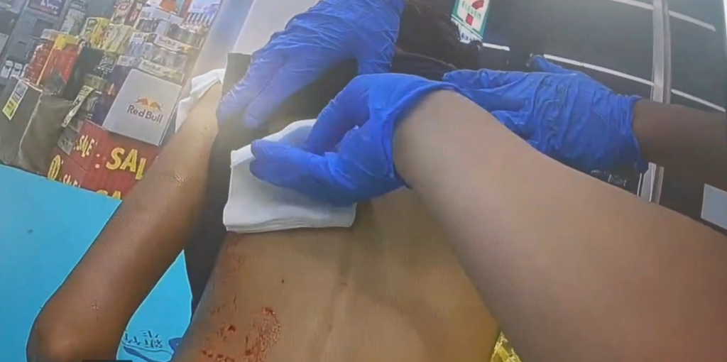 新竹縣新埔鎮女子超商內休息遭菜刀砍傷!- 警當場逮捕行兇男子