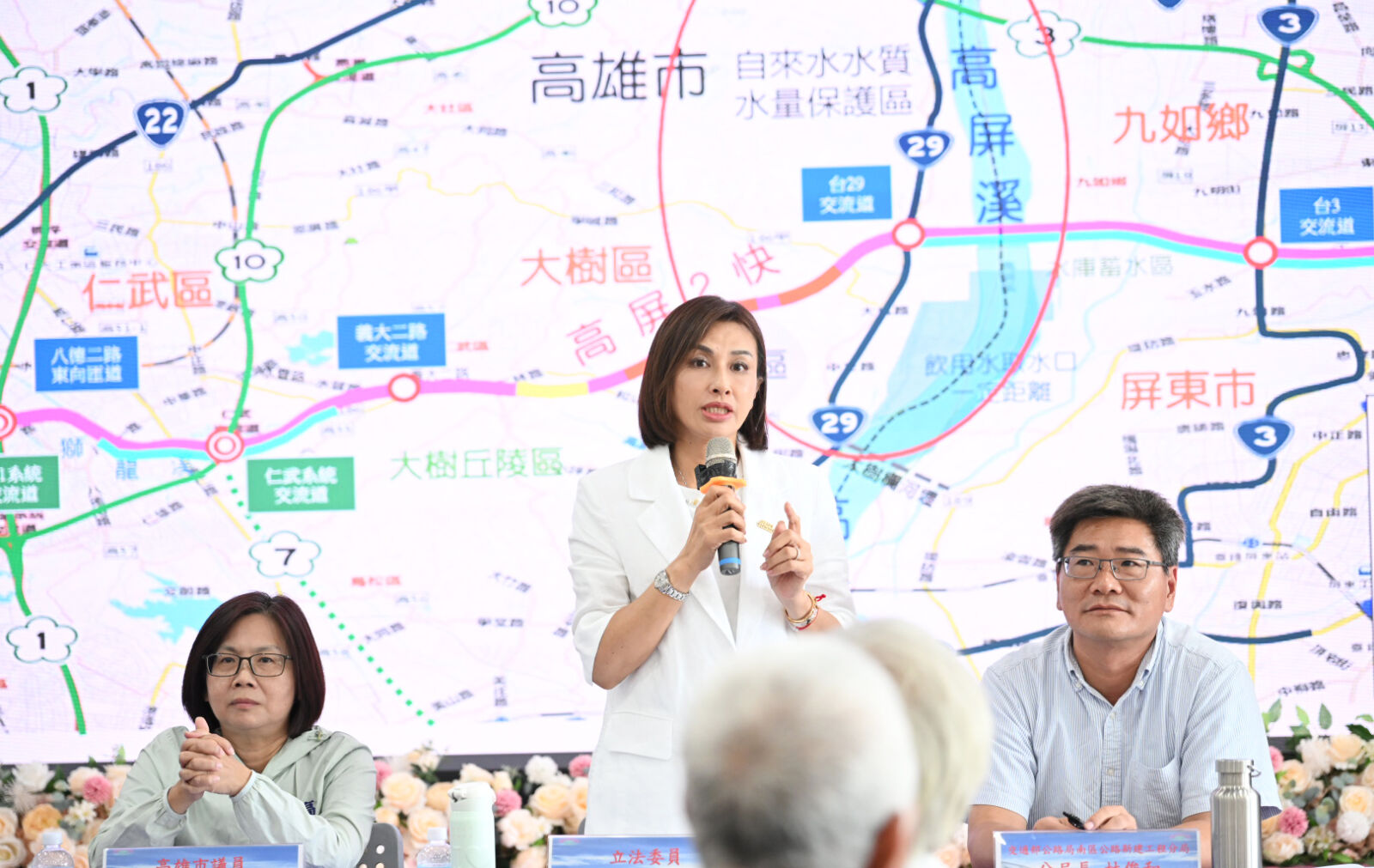 為高雄人力推高屏二快 邱議瑩:現在不做未來更難做 228 為高雄人力推高屏二快 邱議瑩:現在不做未來更難做 227