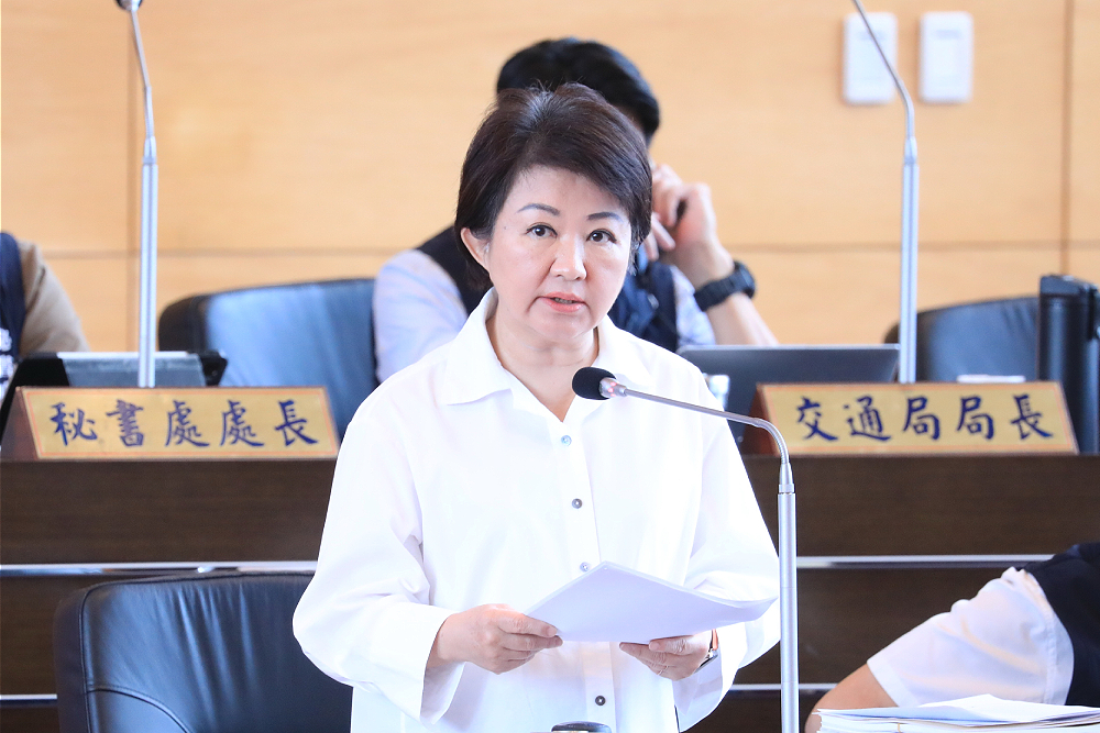 台中議會藍綠皆為營養午餐請命 盧秀燕:只要財政充裕一定願意做 222 台中議會藍綠皆為營養午餐請命 盧秀燕:只要財政充裕一定願意做 221