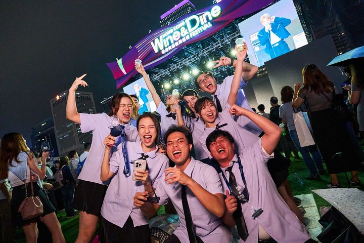 「香港美酒佳餚巡禮」10/23-26盛大舉行 首度加時延長至午夜 「尊尚名酒區」與「品味館」經典再現