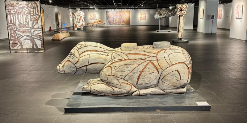 《熾熱南島一吳炫三特展》苗北藝文中心開展 10/3至12/28邀您浸染大師風華