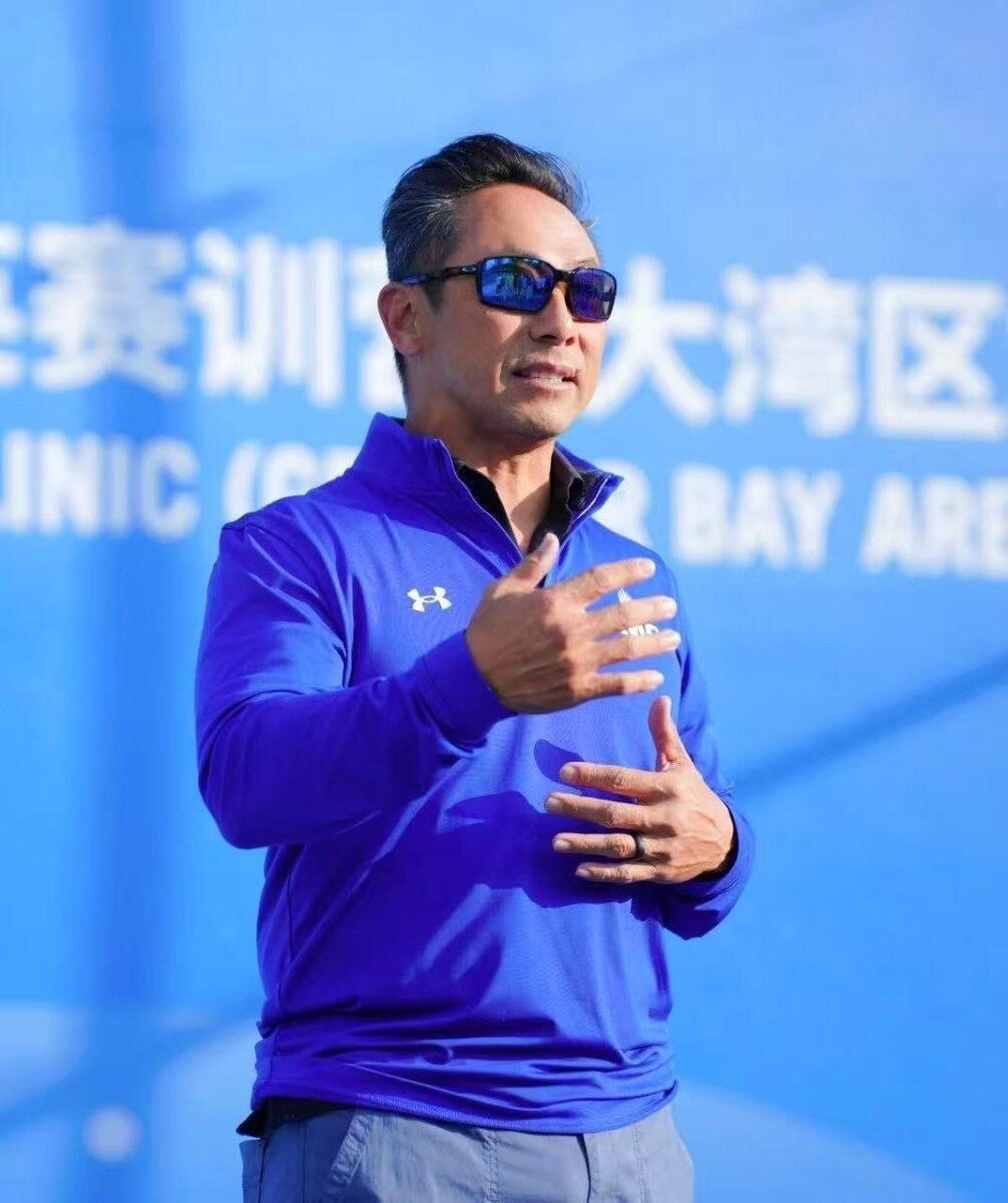 ▲ 主教練 Weylu Chang 曾擔任WTA 莫妮卡-塞萊斯以及杉山愛的陪練教練（記者 陳維鈞/翻攝）