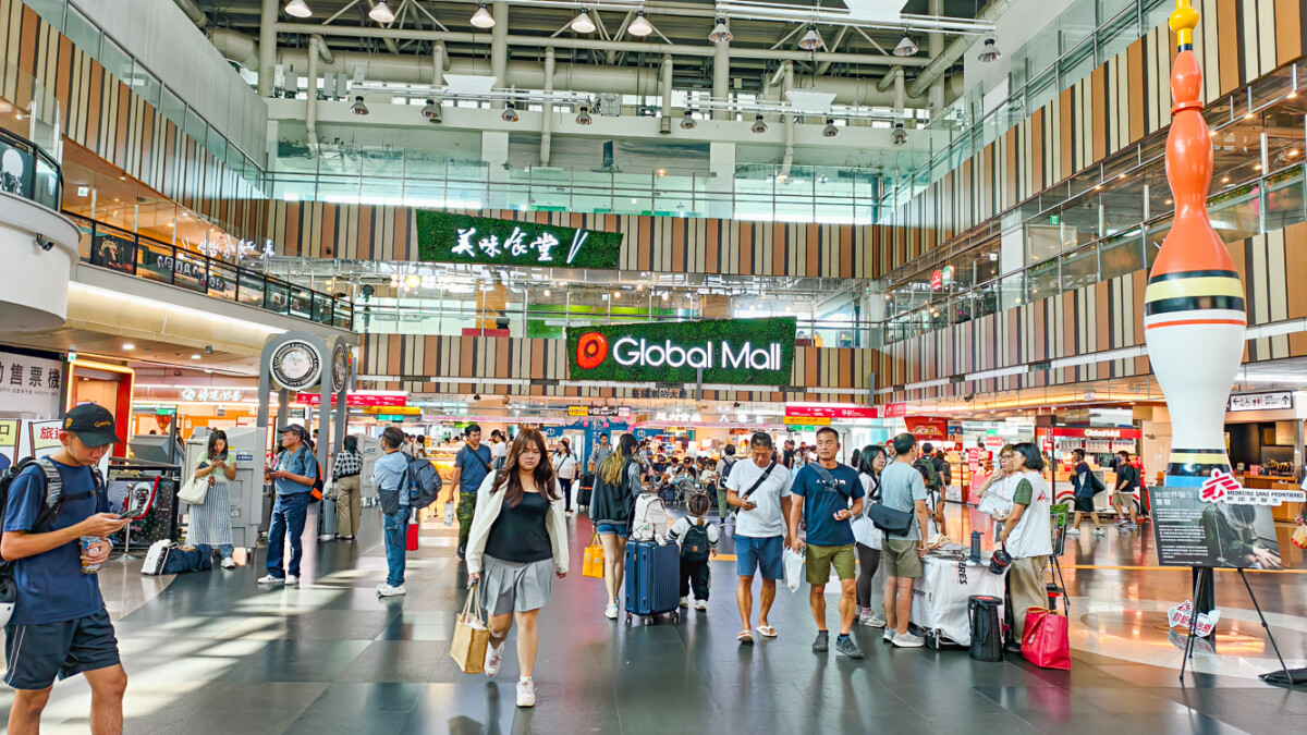 ▲Global Mall新左營車站《20週年慶》109正式登場。(圖/記者黃淑貞攝)
