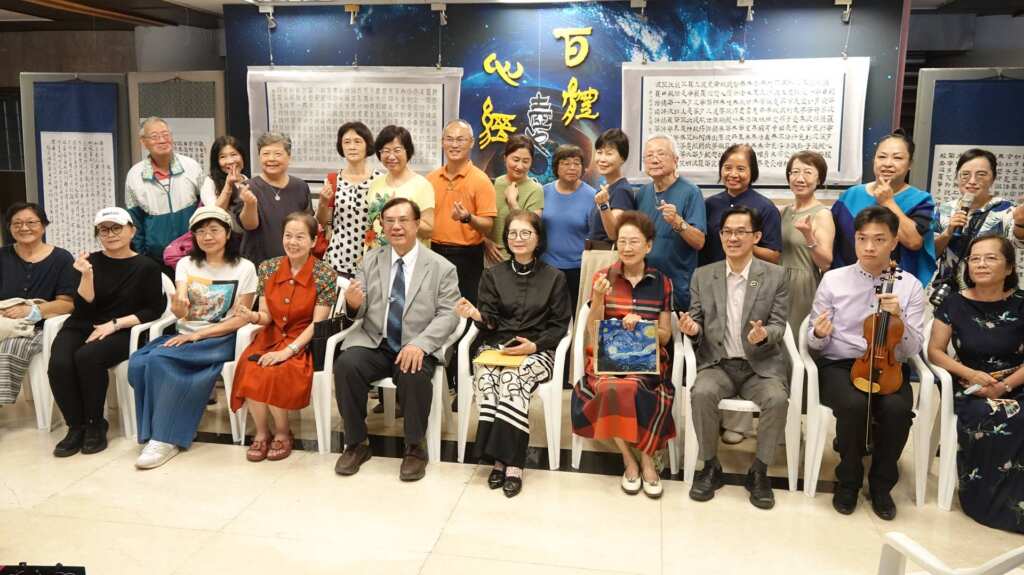 ▲建國科大為慶祝創校六十週年,特別策劃『百體心經~壺也書法個展』,今日起至11月28日於建國科大美術館二樓展出!美術館展出作品嘉惠學子。(記者林明佑攝)