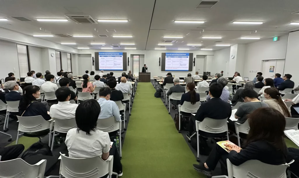麗寶新藥總經理劉朝瀚專題演講吸引上百位輻射醫療領域專家學者在場聆聽