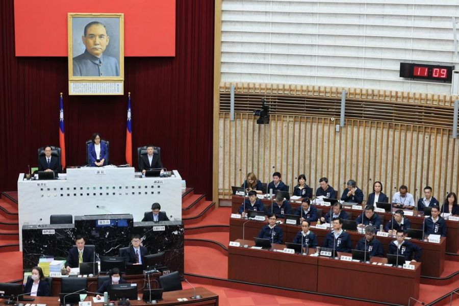 高市議會定期大會開幕 陳其邁盼儘速通過土石方管理自治條例修法完善管理機制