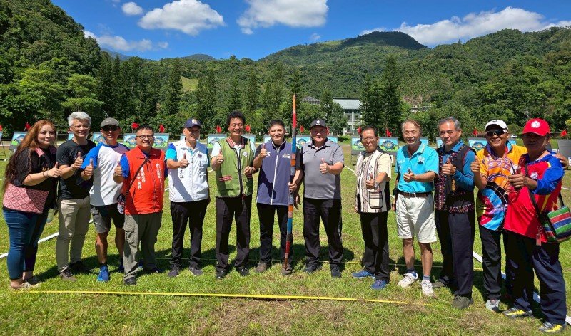 陳義信出席宜蘭議長盃全國原住民族傳統弓射箭邀請賽 鼓勵族人傳承技藝再創佳績