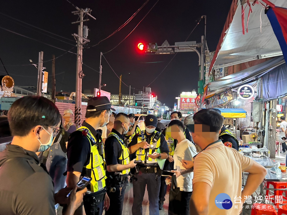 中壢警聯合移民署強力臨檢,連假查獲15移工。