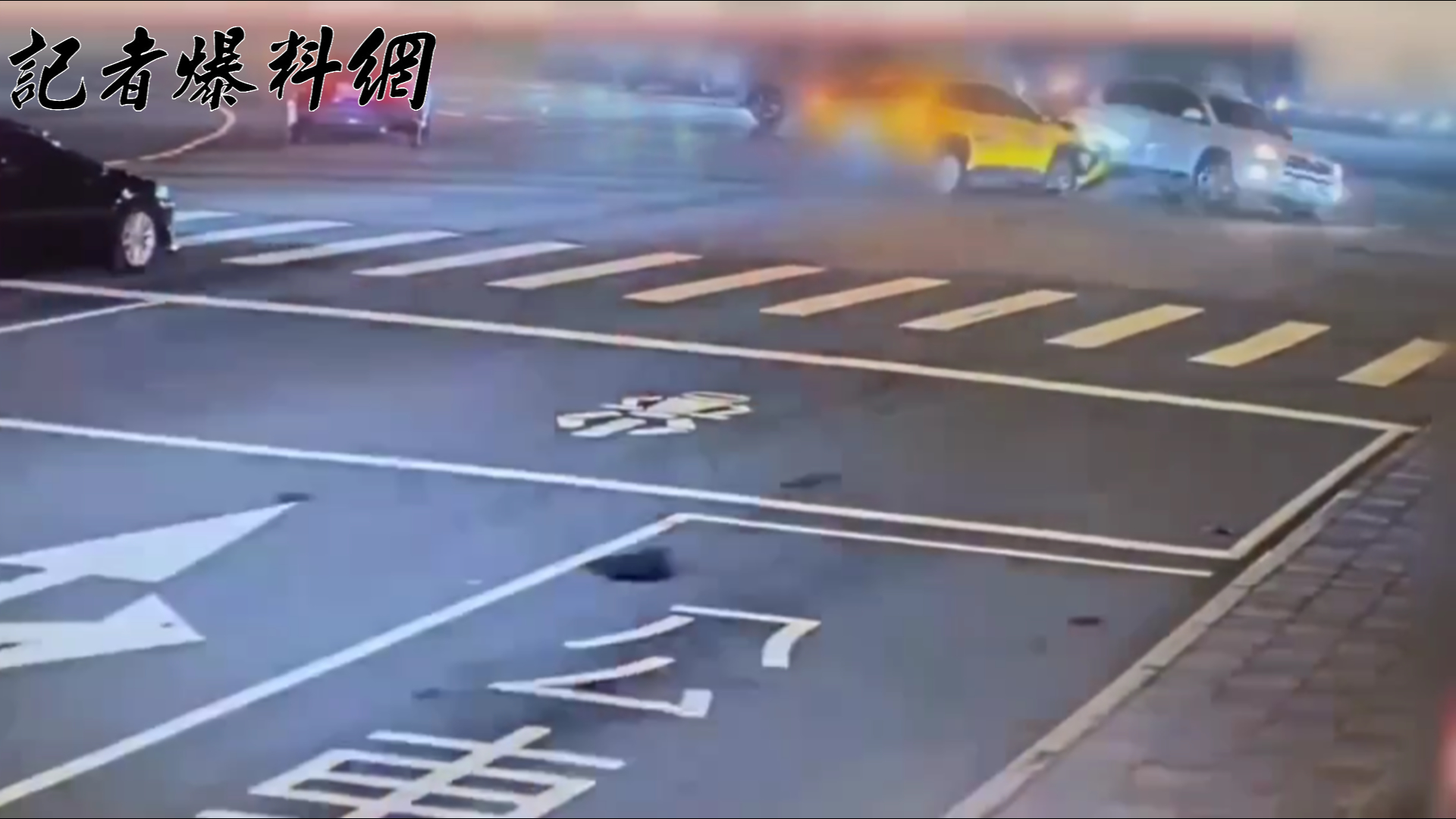 台北市北投區中央北路四段與大度路三段路口,昨(4)日晚間19時許發生1起交通事故。