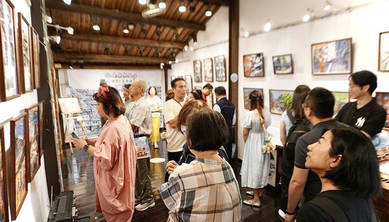 鄉土教育中心「老房子繪說故事」特展,帶您走入南機場整宅一同閱讀「昨日」、「今天」、「未來」的故事!