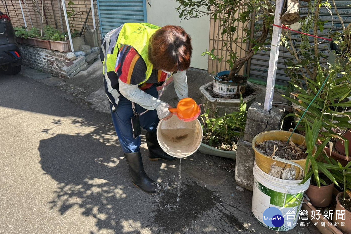 桃園市出現本土登革熱，環保局啟動「雙防線」全面圍堵疫情。<br /><br /> 