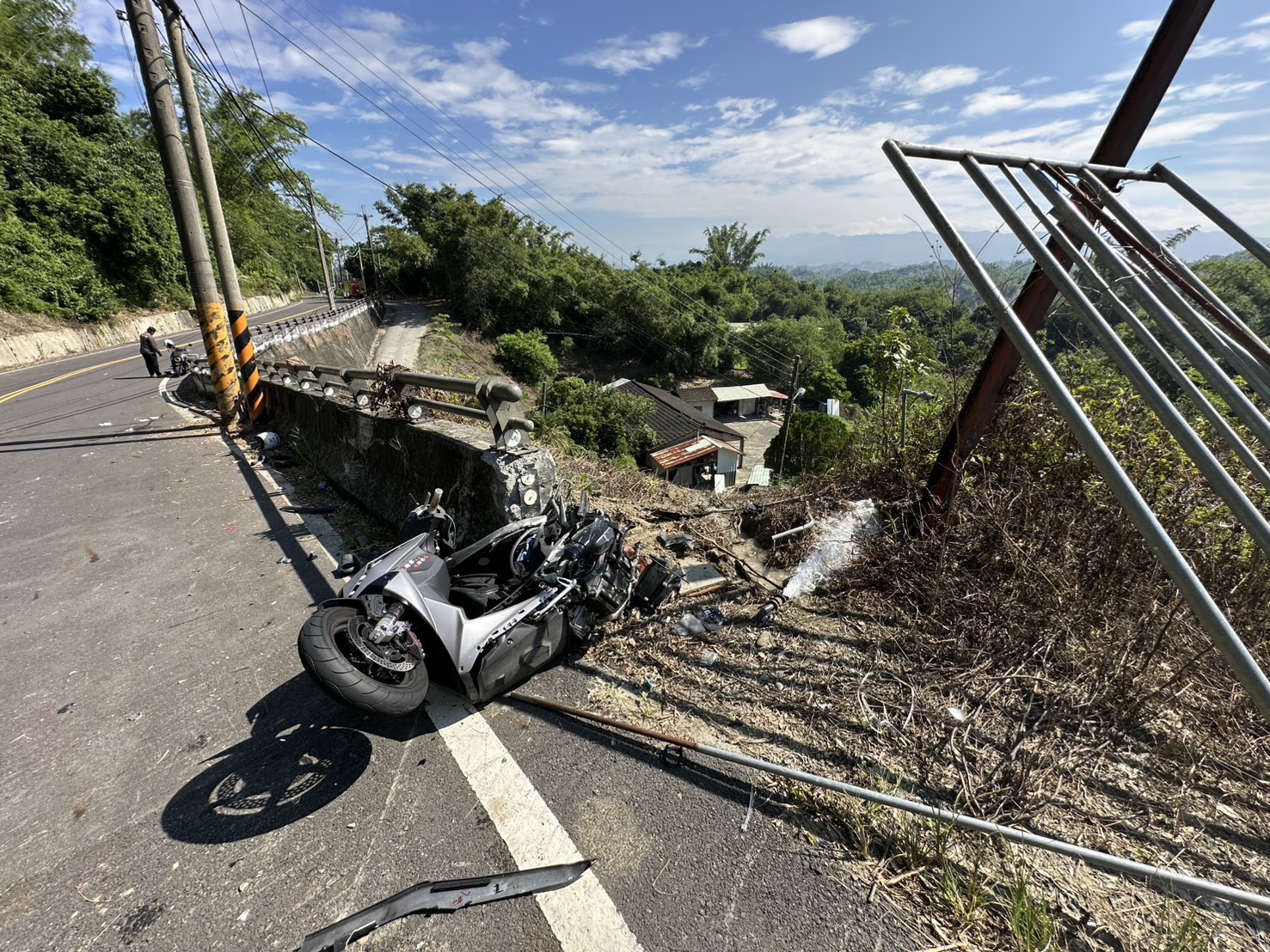 ▲▼山區狂飆釀車禍,撞死自己的好友(圖/記者王俊勝 翻攝)