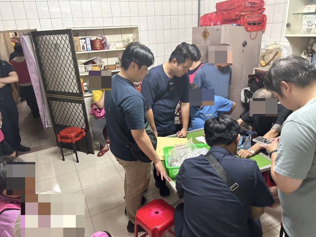 潮州警破獲職業性「九仔生」賭場 16人送辦