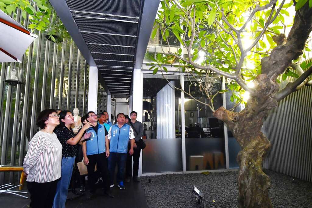▲台灣設計展在彰化倒數4天，王惠美視察「田尾行」展館籌備進度。（彰化縣政府提供）