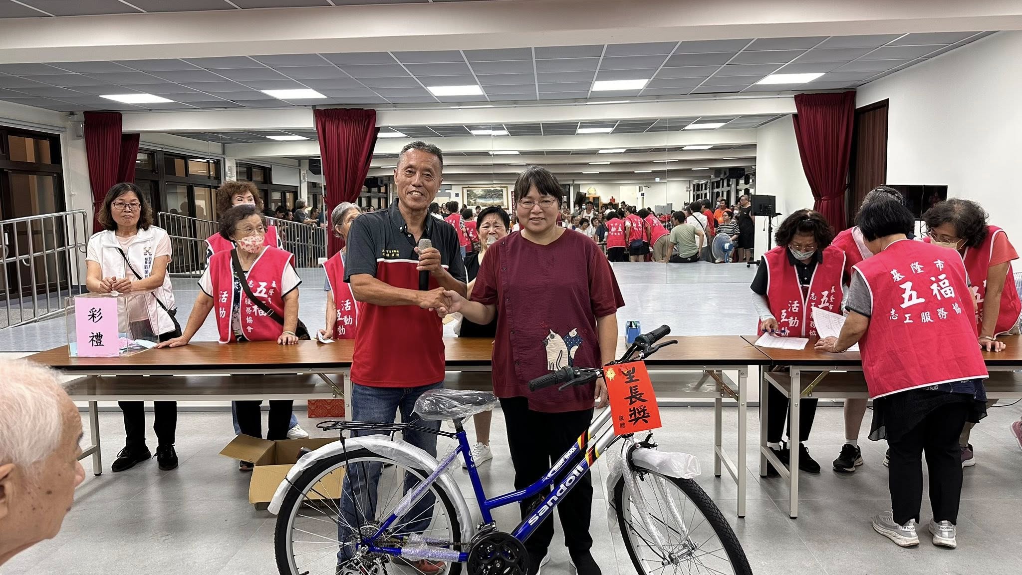 【社區有愛鄰里有情】基隆市里長發揮創意舉辦中秋聯歡融入宣導打造有愛城市 5 556134727 2468662613533660 8741347510157990587 n