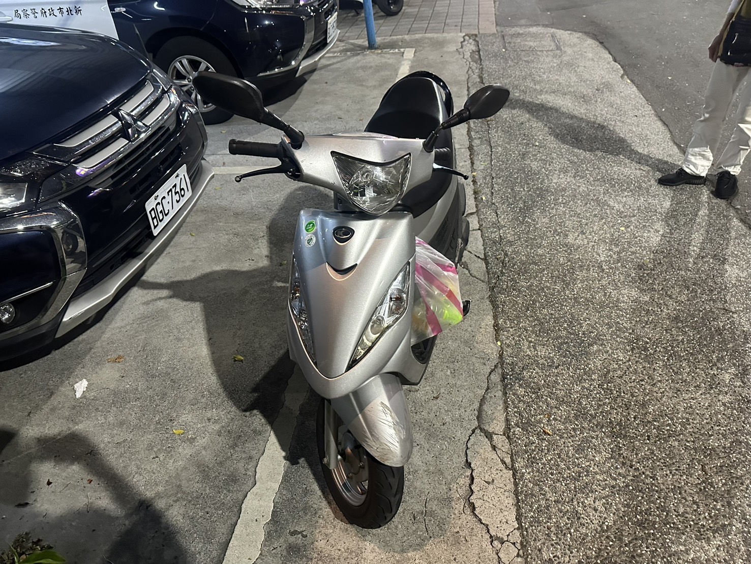 60歲林姓婦人騎乘的普通重型機車。