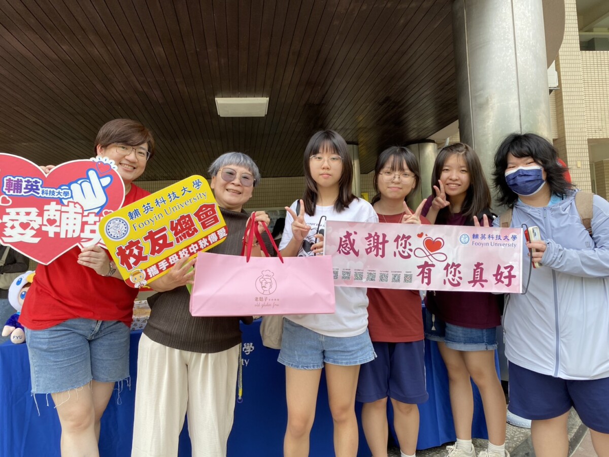 26893b3498944fd3e182c4c8c01c2ee5