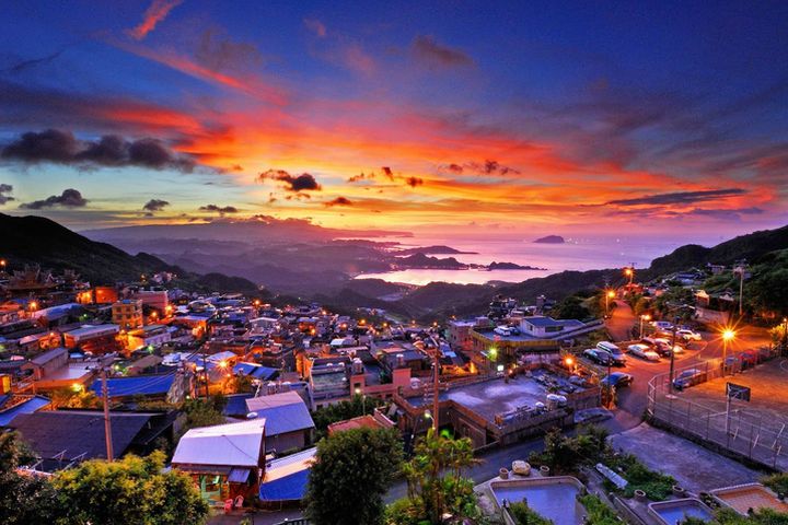 運用東北角台灣好行套票,輕鬆暢遊東北角特色景點。 圖:東北角及宜蘭海岸國家風景區管理處/提供