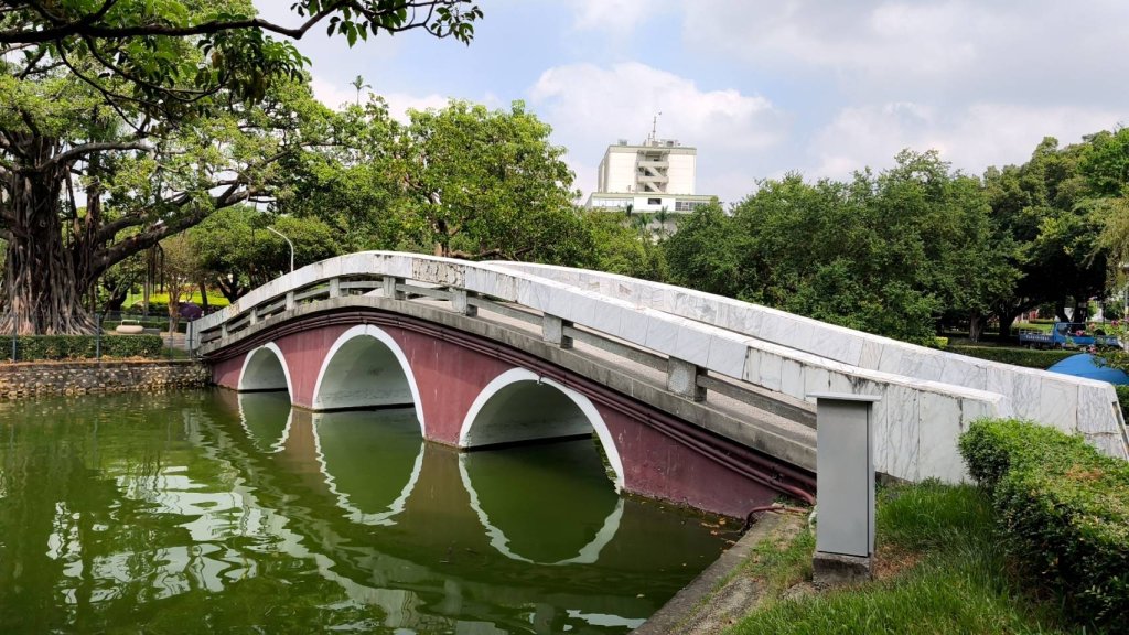 台中公園驚現浮屍! 男子溺斃死因待查