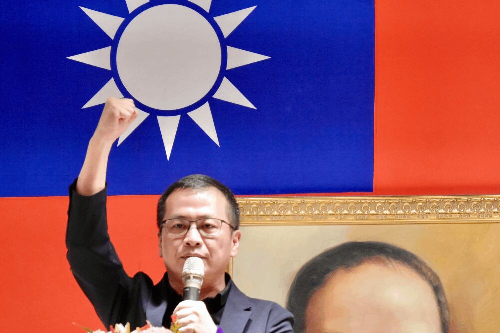 擊碎棄保結盟謠言 羅智強霸氣回應:我不會背叛支持者 205 照片來源:羅智強臉書