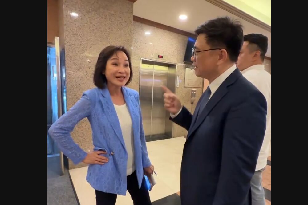 柯志恩、賴瑞隆在立院為美濃砂石案互嗆 陳冠安酸「最頂的蹭告大師」 204 柯志恩、賴瑞隆在立院為美濃砂石案互嗆 陳冠安酸「最頂的蹭告大師」 203