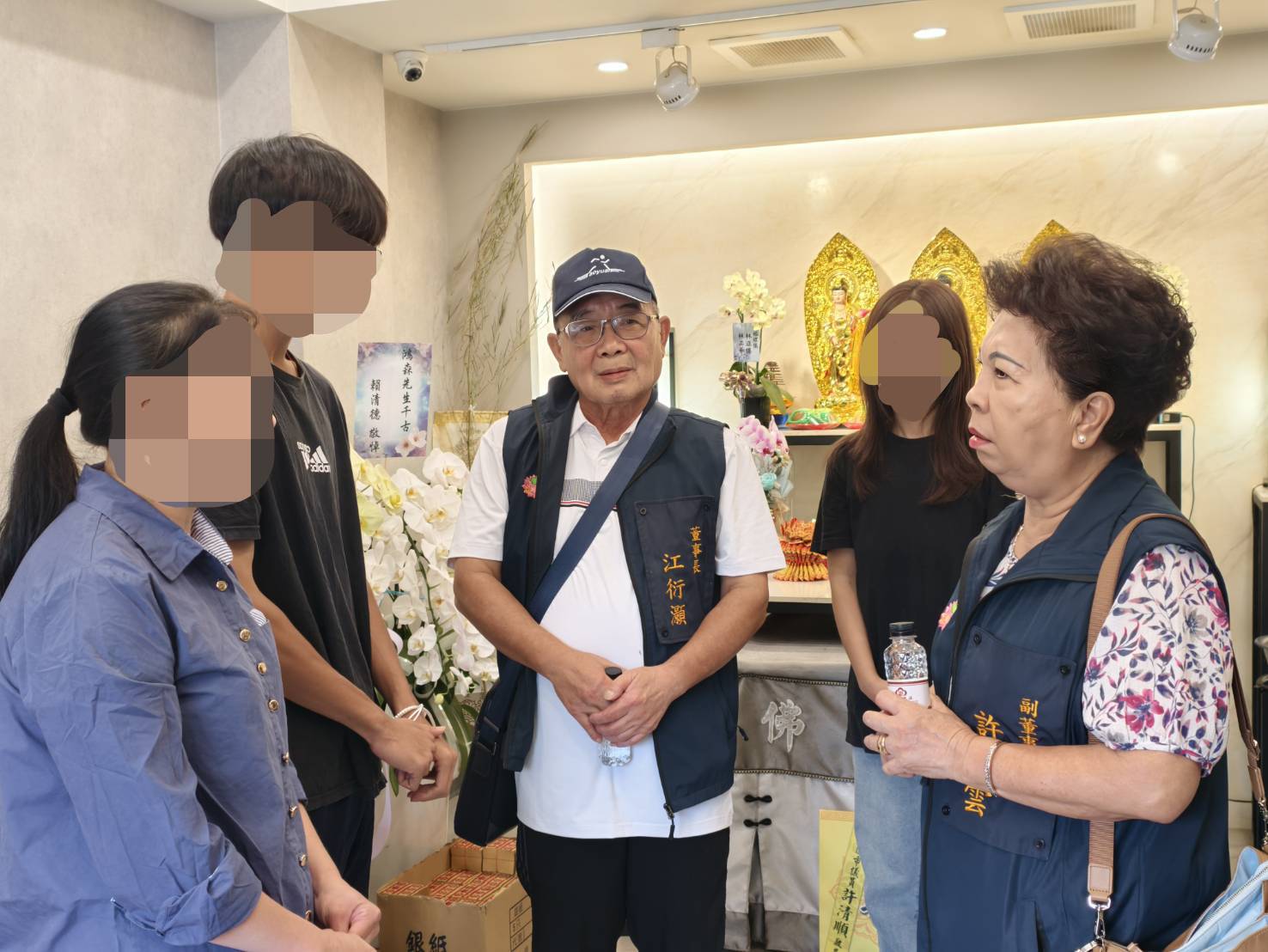 「挖土機超人」林鴻森辭世 桃園蓮華寺送暖致贈10萬慰問金 1217741 0