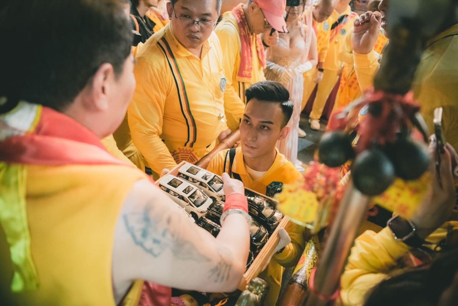 最年輕爐主陳冠樺年僅25歲,從16歲與護國宮結緣付出,深感太子爺恩威與宮廟文化意義,希望增加世代對話的機會,延續宮廟文化。(記者翻攝)
