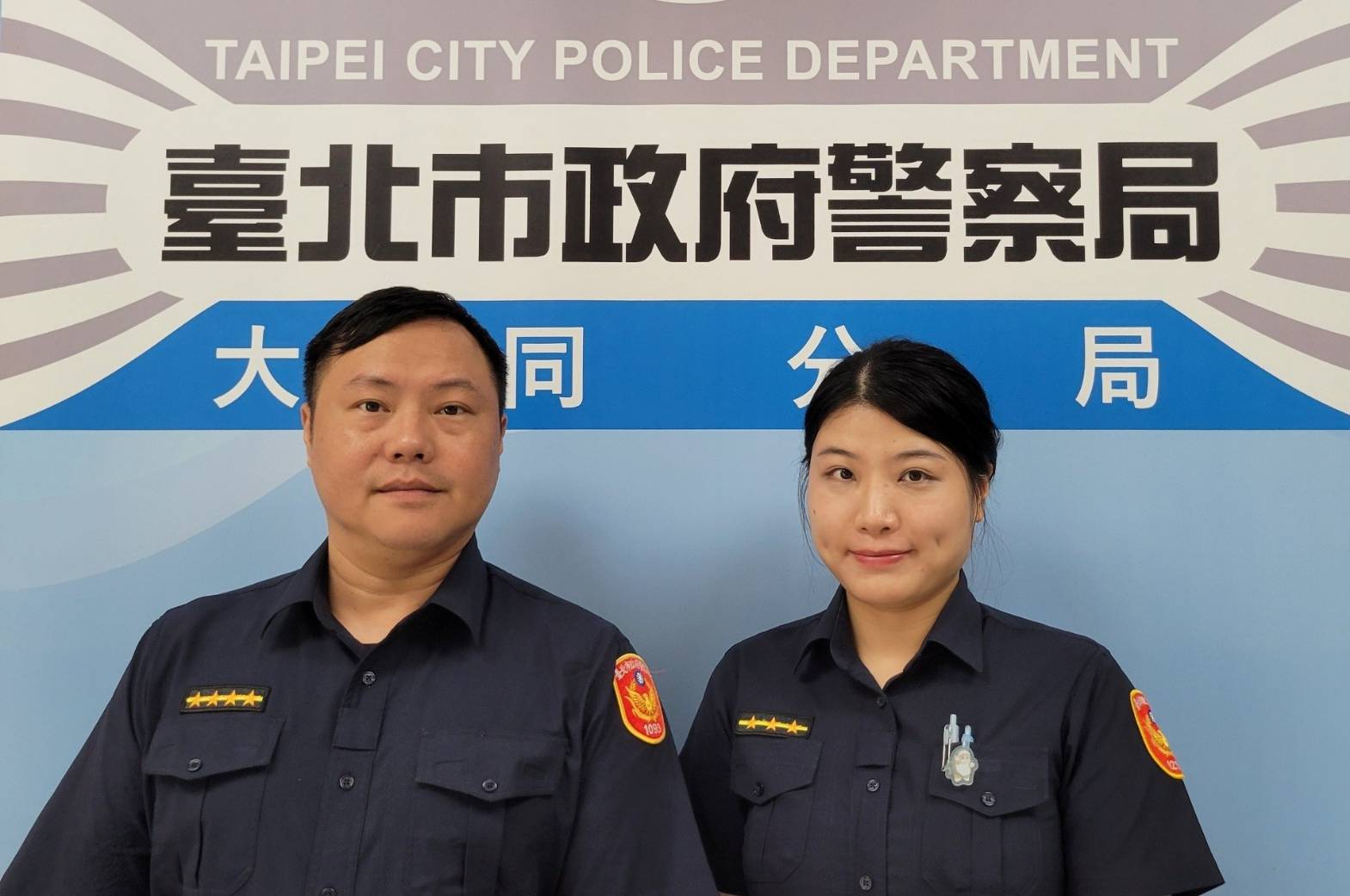 寧夏路派出所巡佐劉威廷(左)、警員林珈瑄(右)。