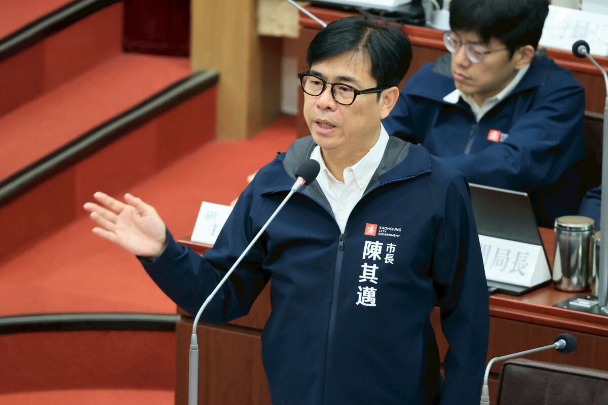 ▲高雄市長陳其邁針對議員關心災害防救議題,表示市府將持續導入智慧防災應用,強化協力機制及實務執行力,提升整體防災能力,打造韌性城市。