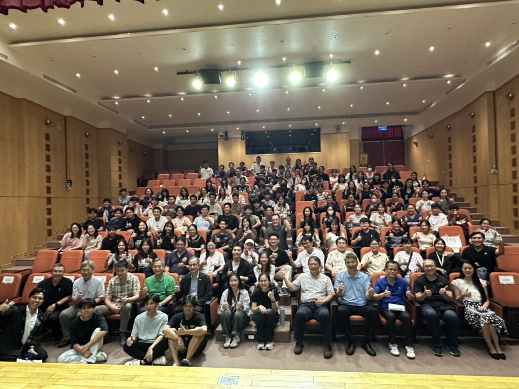辦學績效卓著 嶺東科大國際新生創新高 4 %E5%B6%BA%E6%9D%B1%E7%A7%91%E5%A4%A7%E5%9C%8B%E9%9A%9B%E6%96%B0%E7%94%9F%E5%A7%8B%E6%A5%AD%E5%BC%8F%E5%A4%A7%E5%90%88%E7%85%A7