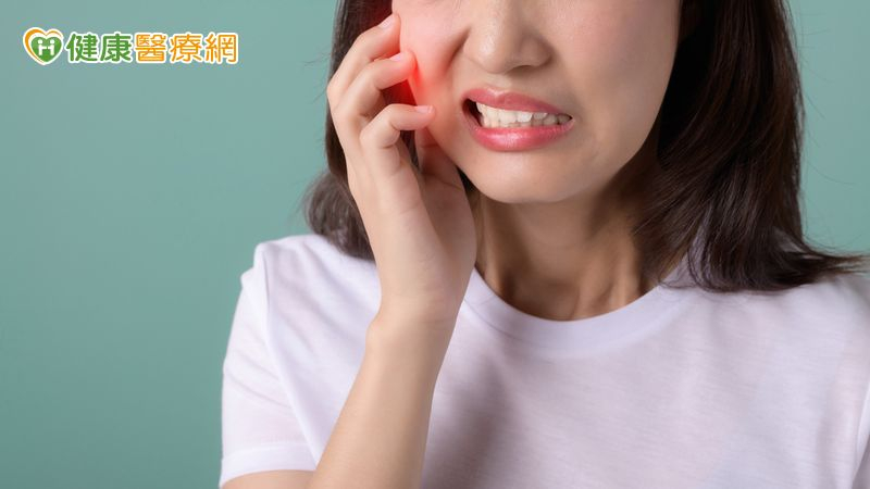 臉痛、張口困難?顳顎關節障礙原因多元 「新技術重建」改善生活困擾