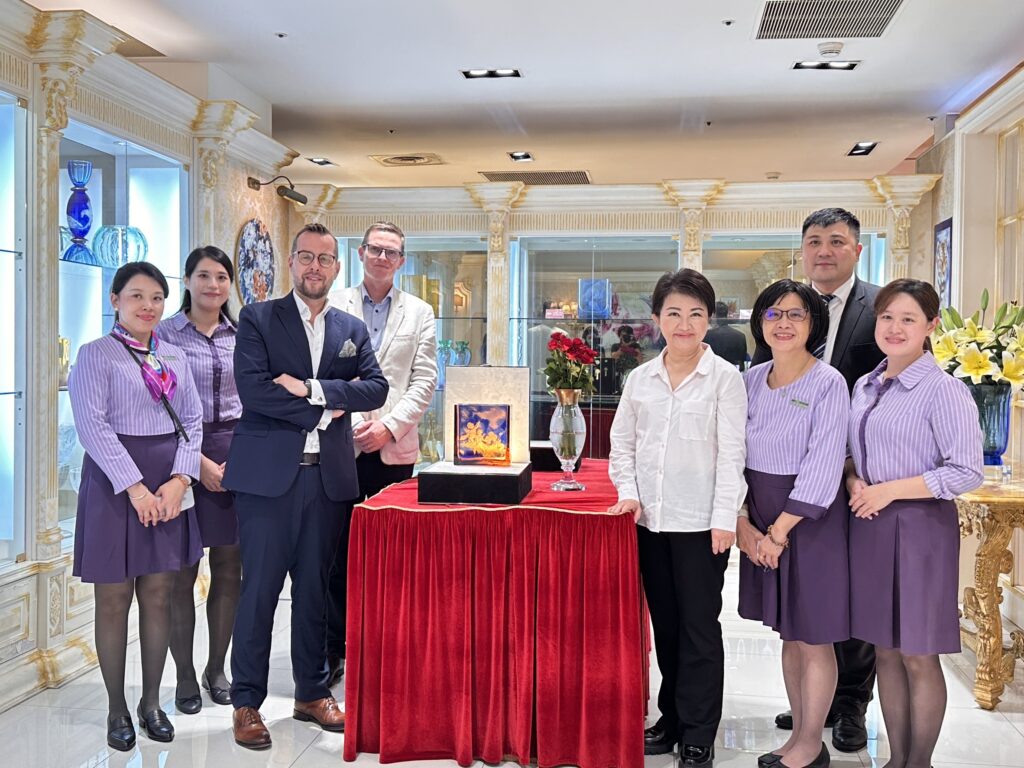 2025摩瑟水晶特展台中登場 捷克大師史沃博達展現巔峰之美 6 S 85230327