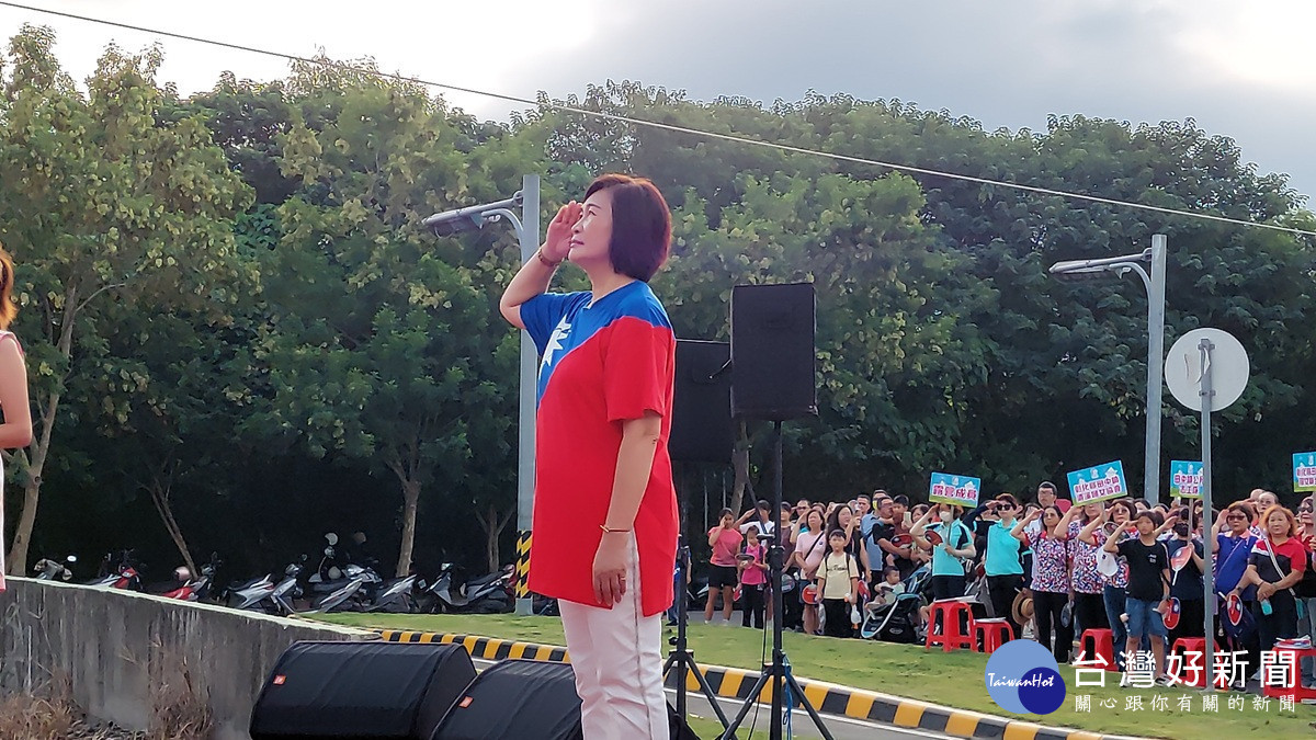 歡慶雙十國慶 田中鎮舉辦露營夜宿及升旗健行活動