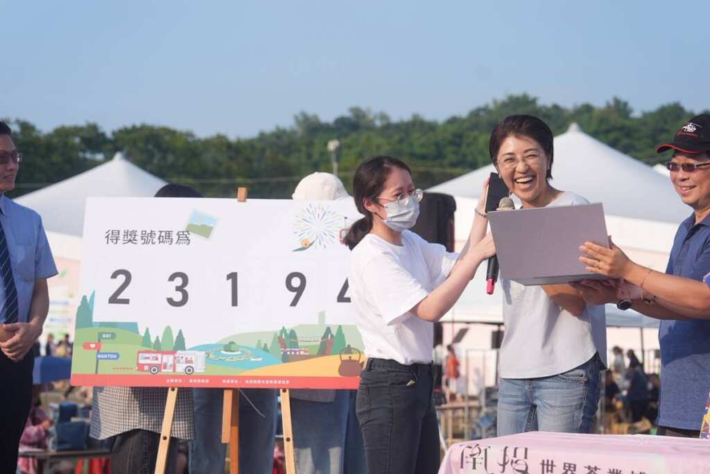 ▲2025南投世界茶業博覽會圓滿閉幕，人潮破百萬、銷售創佳績帶動地方經濟。（記者蘇彩娥攝）