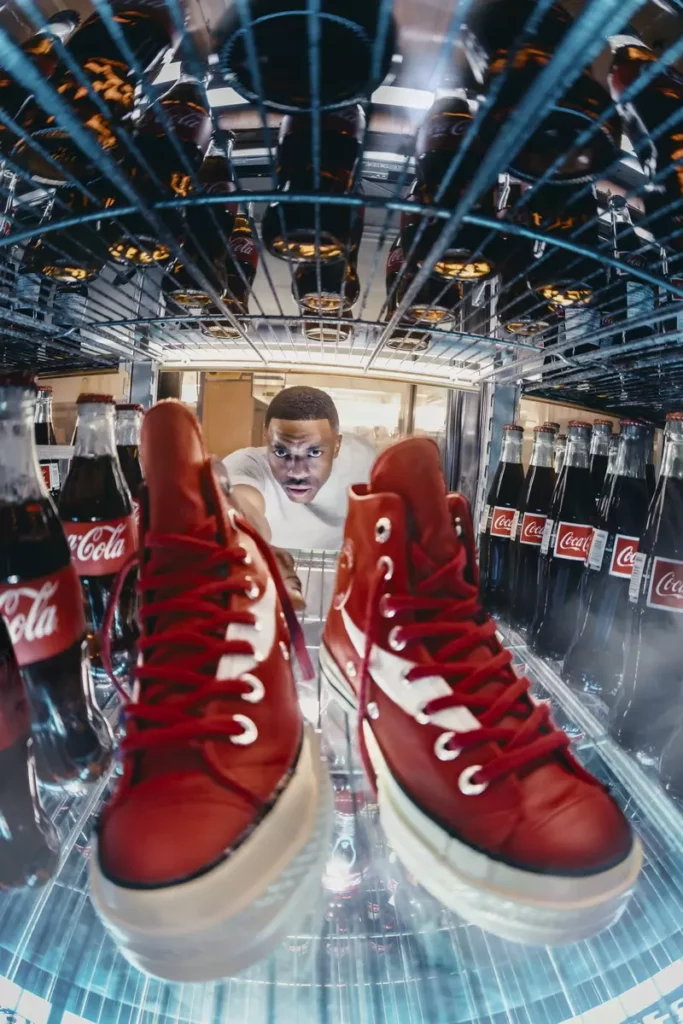 Converse 攜手「可口可樂」,正式發佈聯名 Converse x Coca-Cola Chuck 70 鞋款