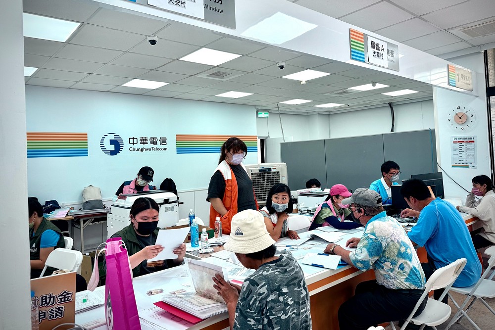災後慰助進入常態階段 東服中心下週接續服務 214 災後慰助進入常態階段 東服中心下週接續服務 213