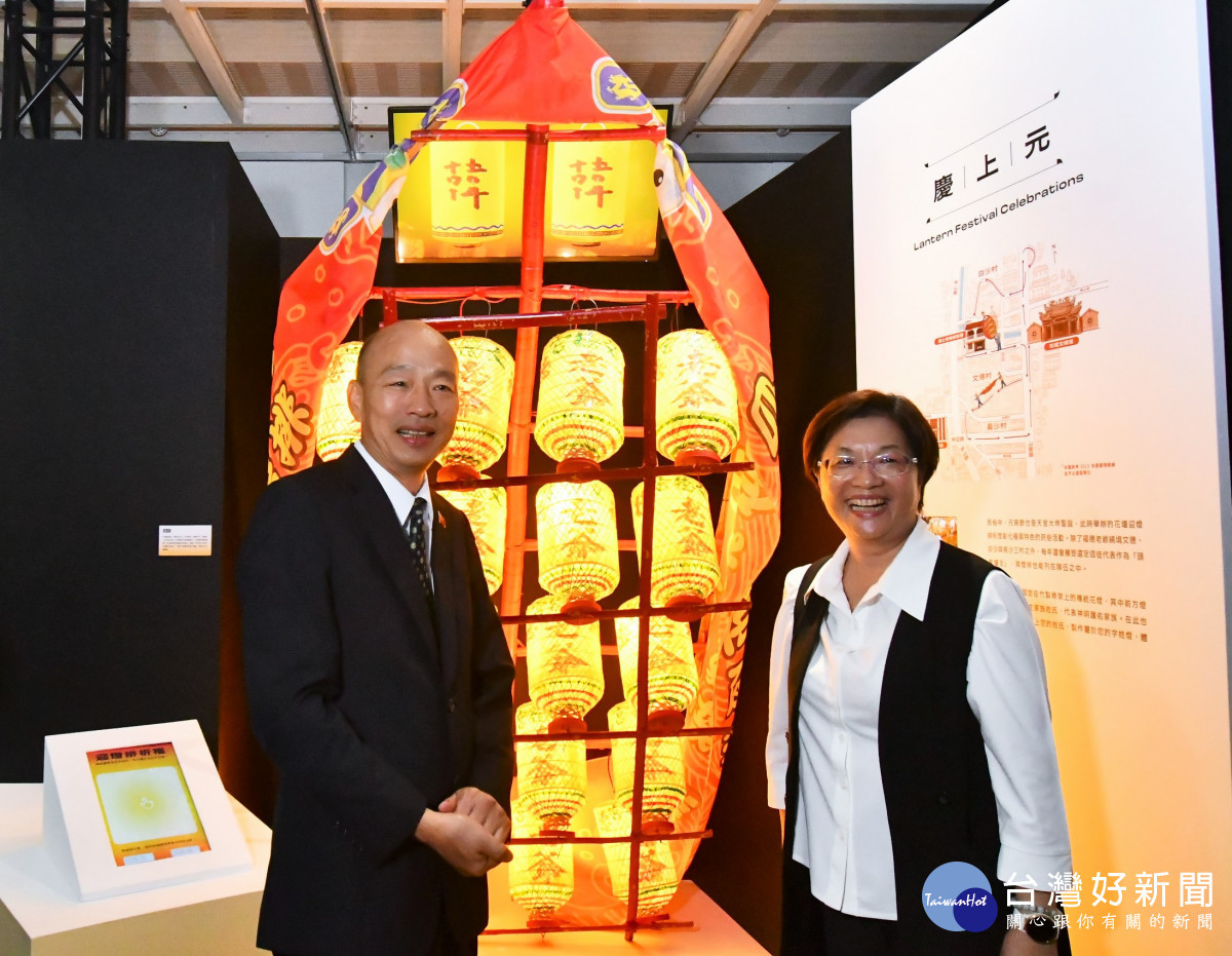 韓國瑜院長參訪台灣設計展，盛讚彰化展區創意豐富、高手在民間。圖／記者鄧富珍攝