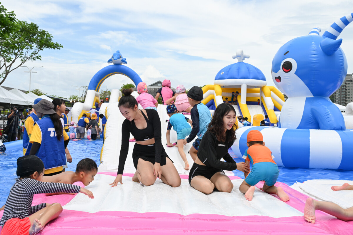 高雄海洋派對熱力開跑　星光水岸公園嗨翻夏日