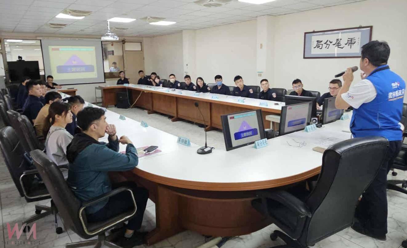 「記得報平安!」虎尾警迎新血 分局長方子欽溫馨勉勵新同仁 - https://www.watchmedia01.com
