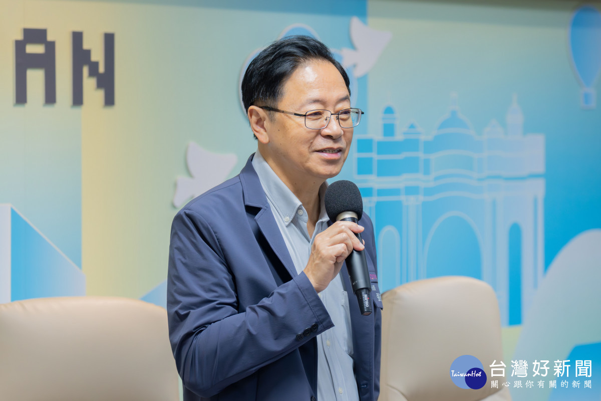 張市長邀球迷朋友一同參加直播派對。