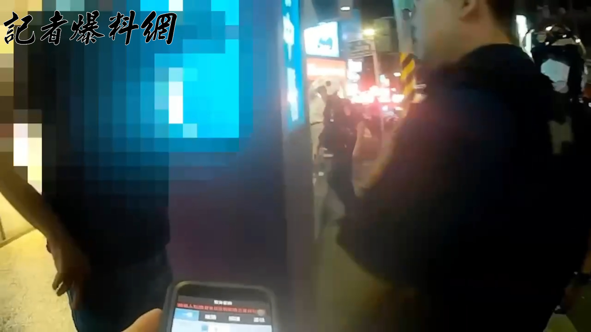 2名年約70歲的老先生原本是國小同學,有超過50年的深厚交情,沒想到同桌飲酒後卻爆發激烈口角,最終情緒失控,徒手拿起桌上菜盤互砸,導致2人頭部受傷流血。