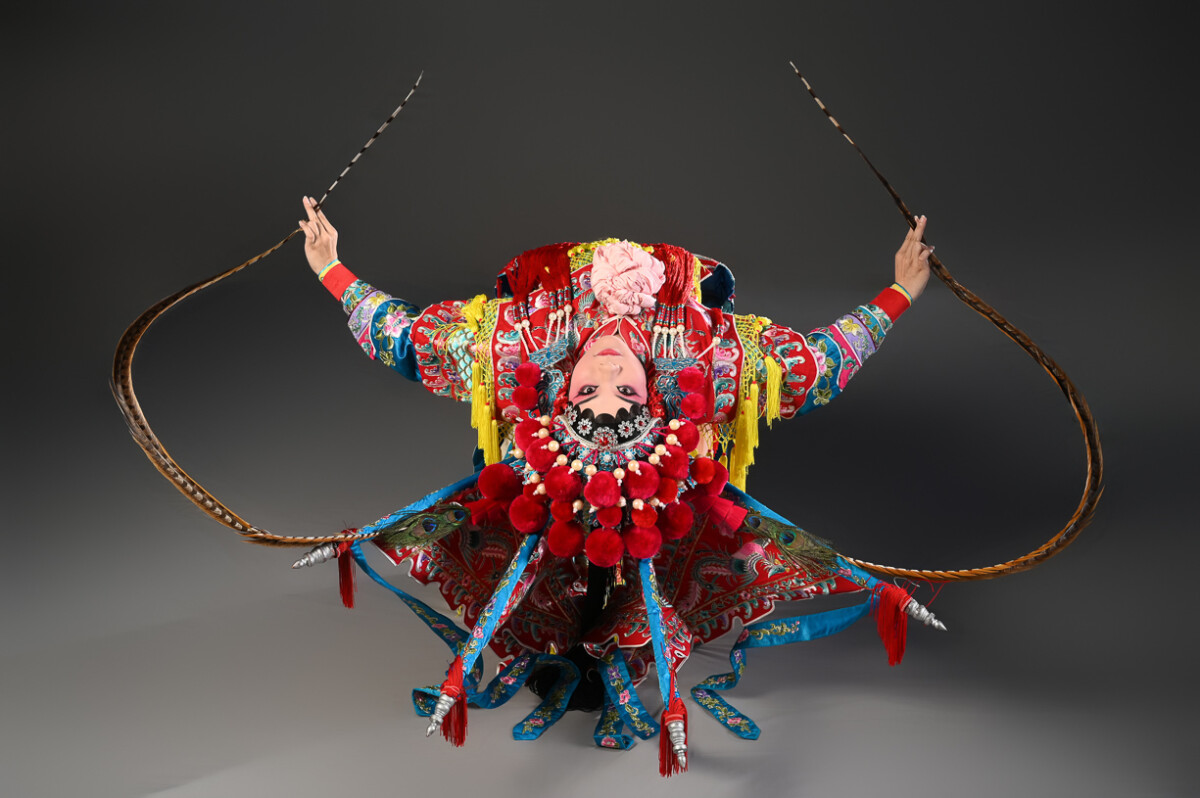 ▲臺灣豫劇團今年11月至12月推出四場「飆戲」演出,在左營豫劇團團內,火熱上演。(圖/臺灣豫劇團提供)