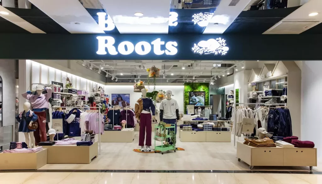 Roots信義微風新店開幕以都市自然為靈感核心，讓顧客在購物過程中，感受到都市生活中難得的寧靜與自在