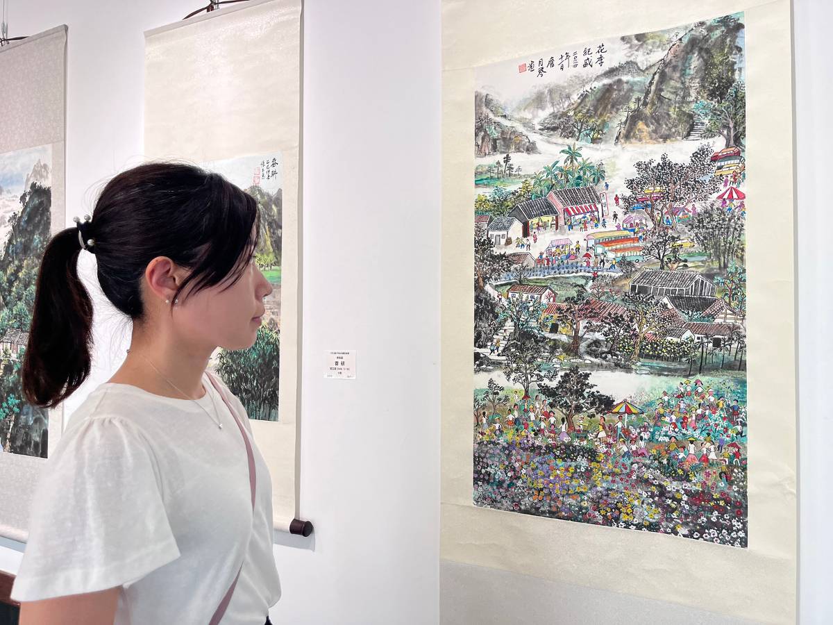 銀齡藝術綻放港區中心 台中松柏美展登場