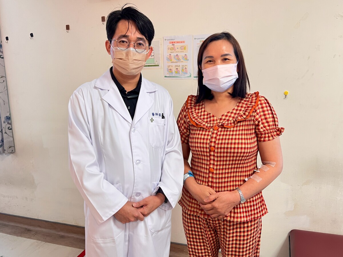 ▲高雄市立岡山醫院完成首例婦產科單孔腹腔鏡手術,創微創醫療新里程碑,吳女士非常感謝岡山醫院團隊照顧。