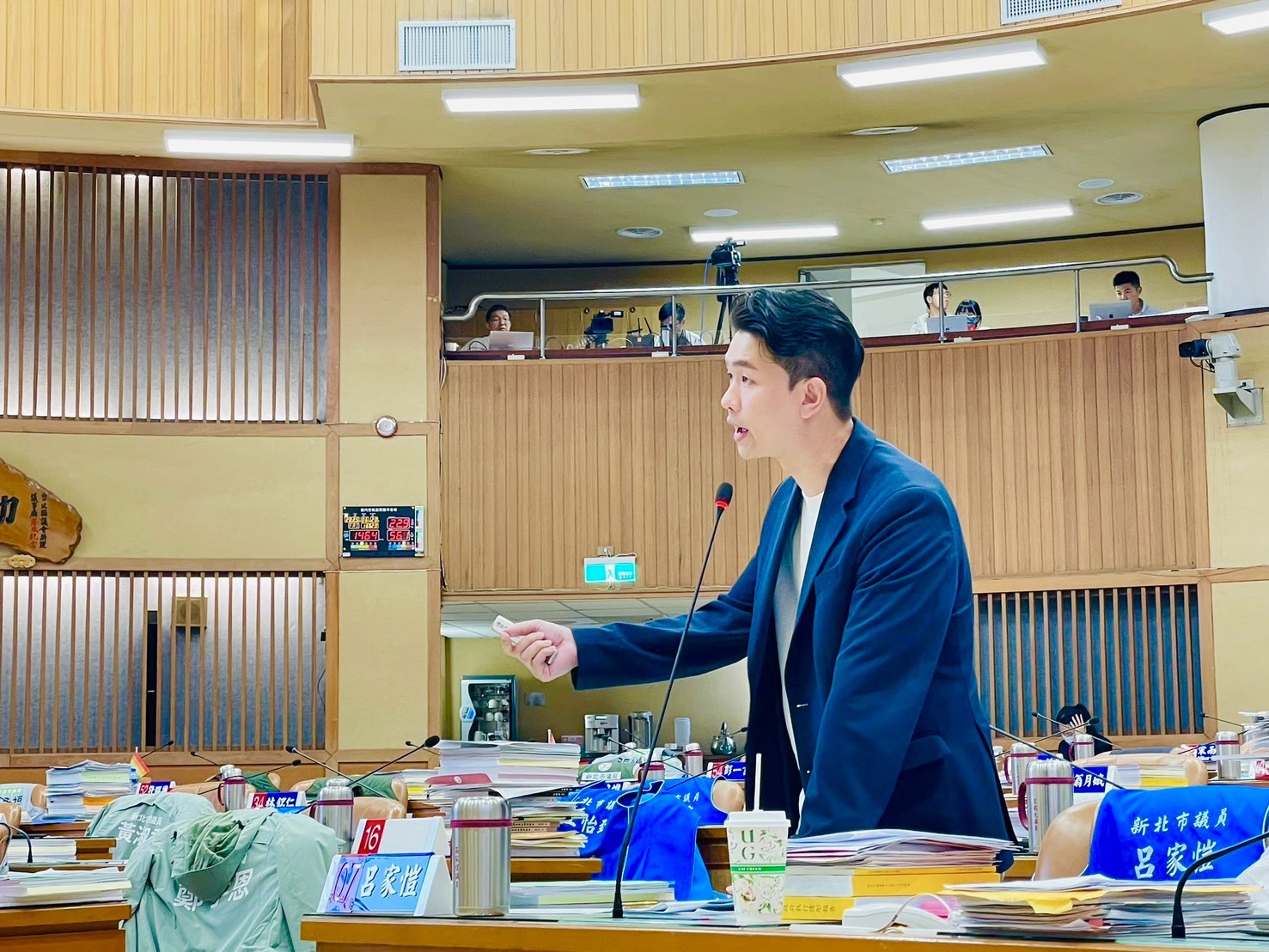 土城醫院員工宿舍不夠住  議員呂家愷提3配套籲市府規劃「挺醫護」