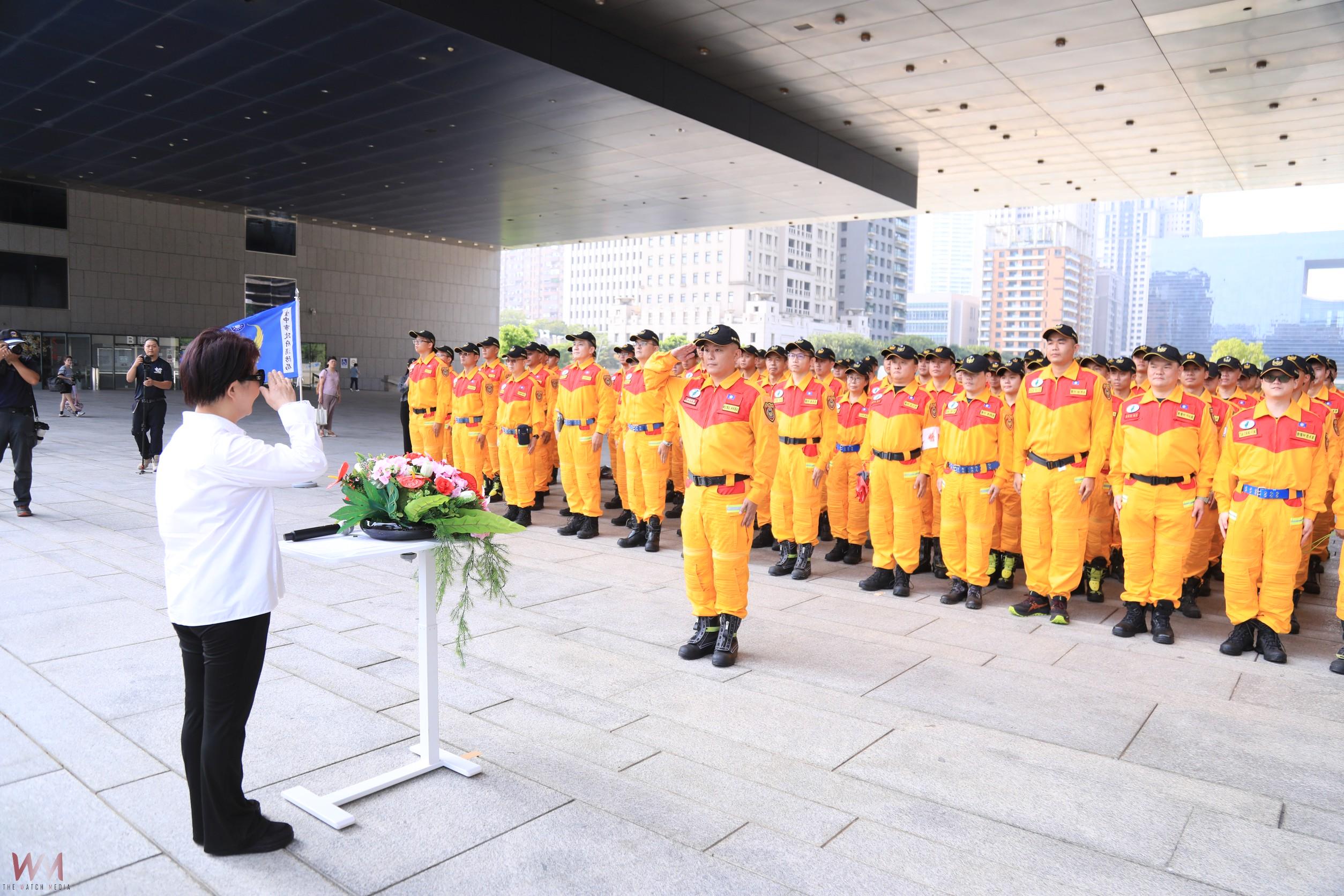 台中市特搜隊挑戰重型檢測認證 盧秀燕授旗勉勵:提升救援量能、守護市民 - https://www.watchmedia01.com